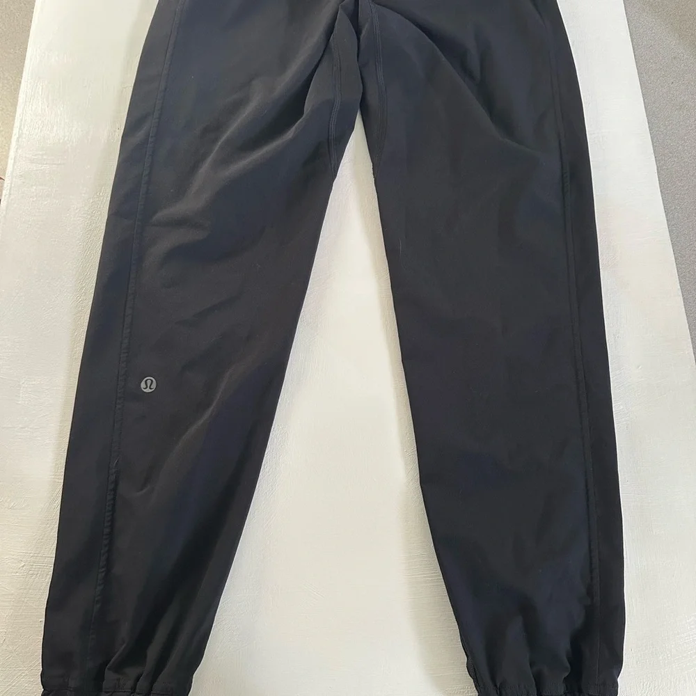 ✨Lululemon Adapted State High-Rise Jogger *Airflow Black size 0 - Picture 9 of 13